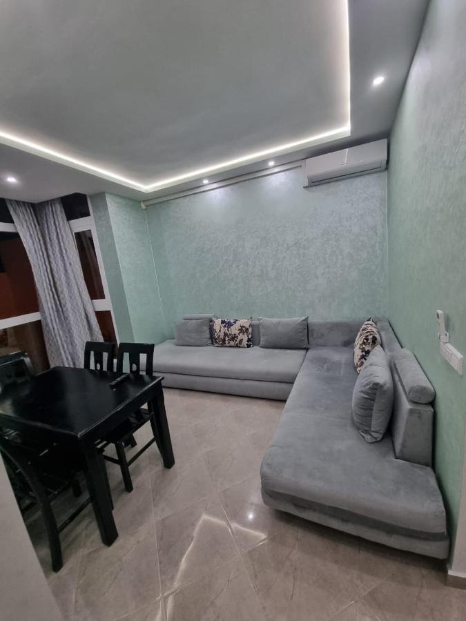 Comfors Appartements 2 ฟนิเด็ค ภายนอก รูปภาพ