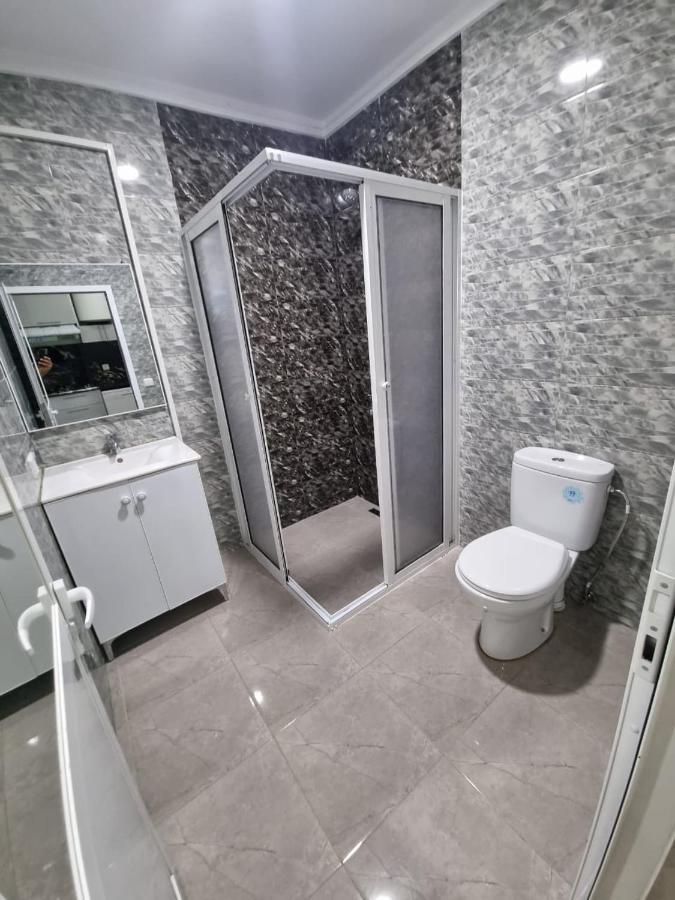 Comfors Appartements 2 ฟนิเด็ค ภายนอก รูปภาพ